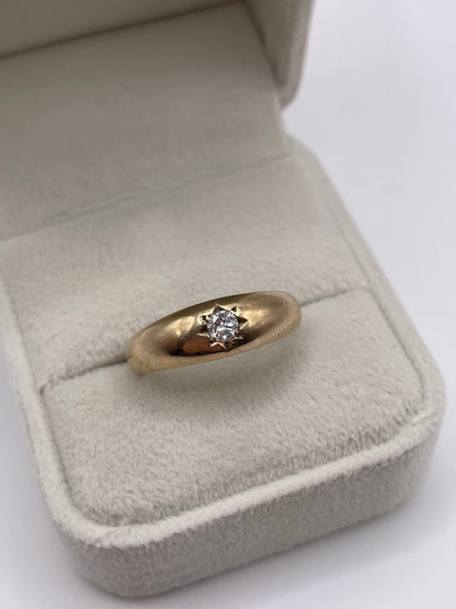 9ct gold diamond gypsy ring