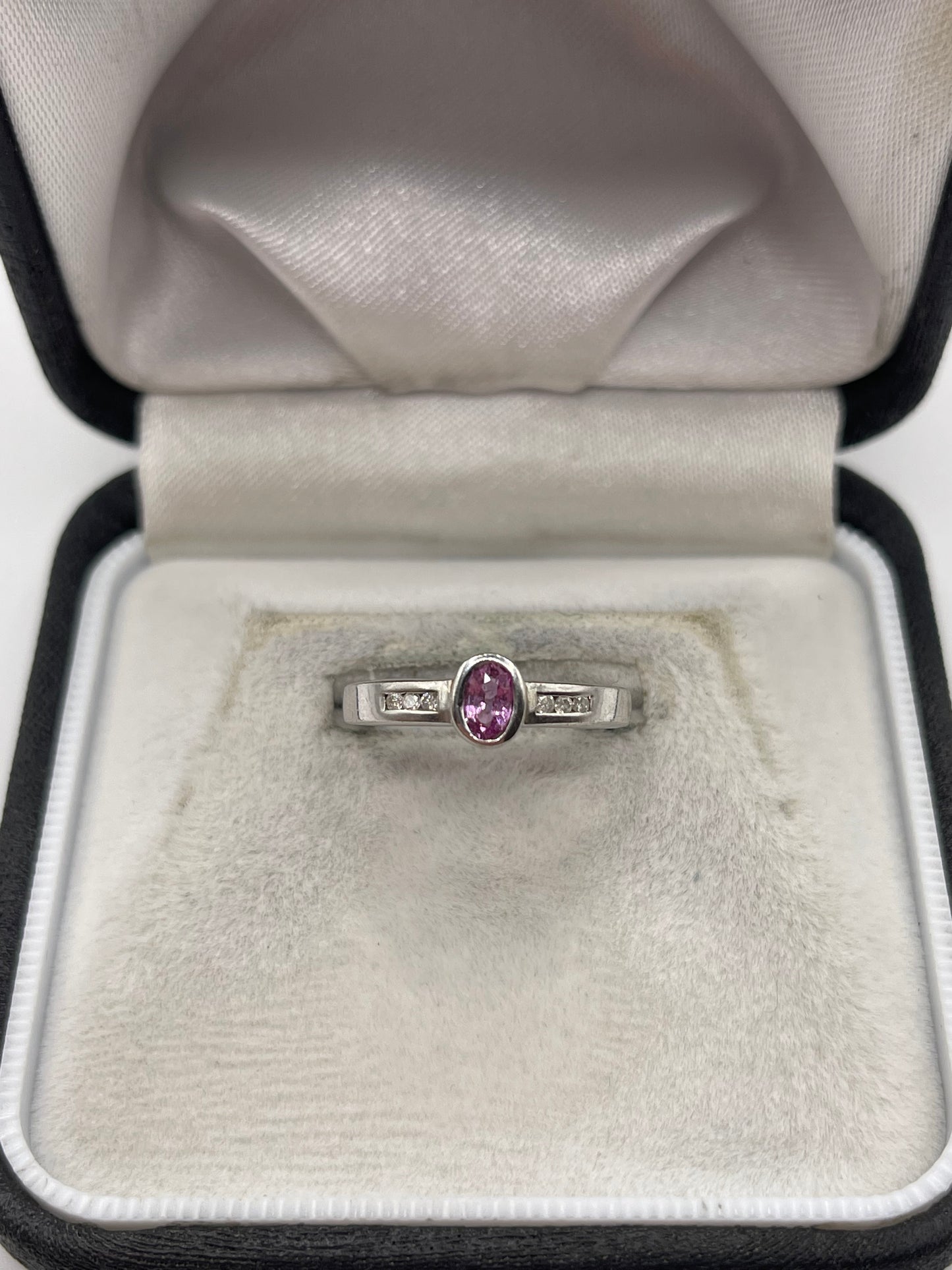 9ct white gold pink sapphire and diamond ring