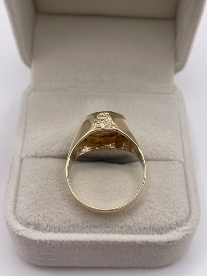 9ct gold garnet signet ring