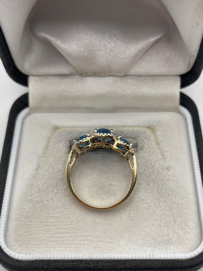 9ct gold topaz and diamond ring