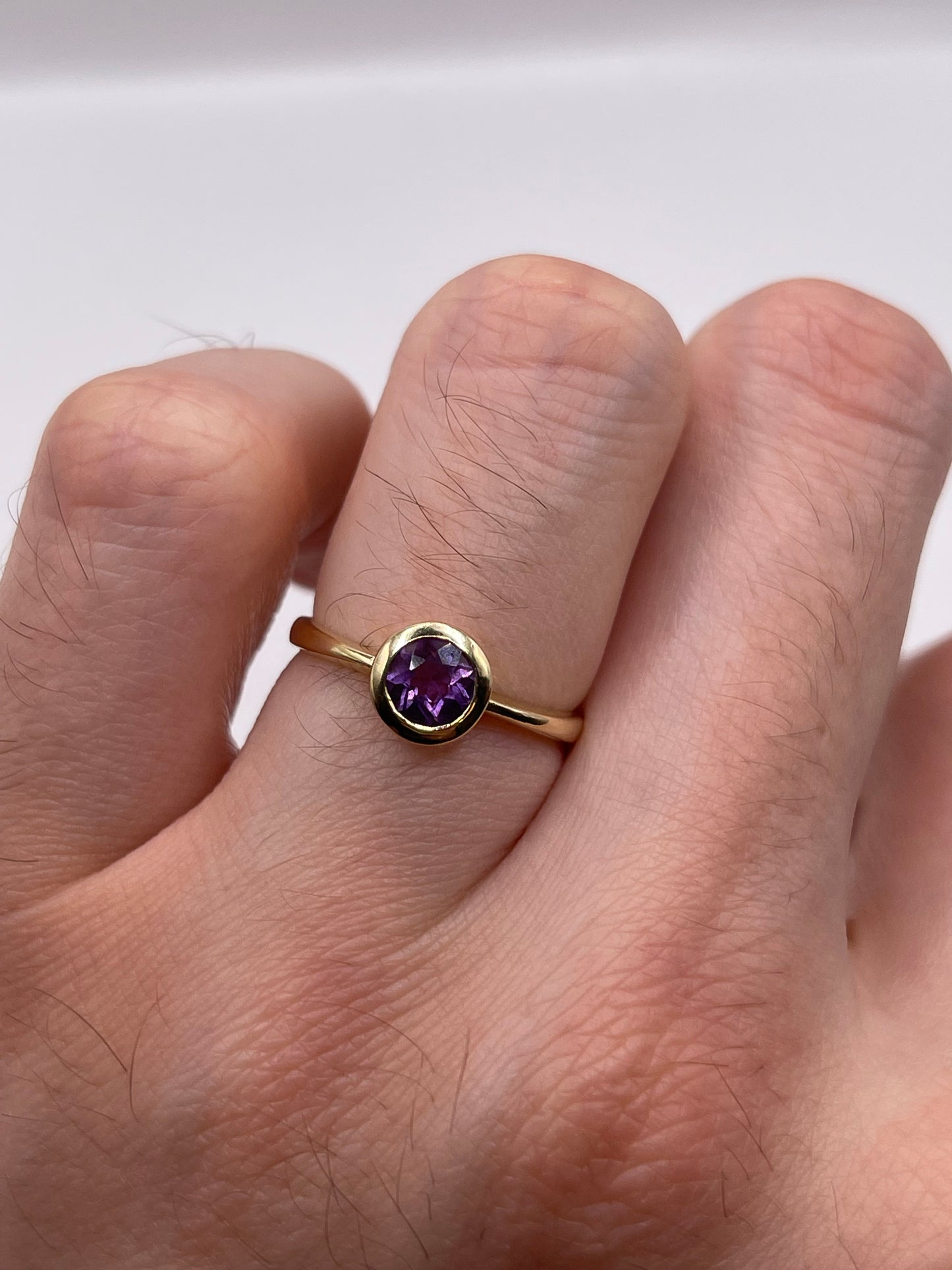 9ct gold amethyst ring