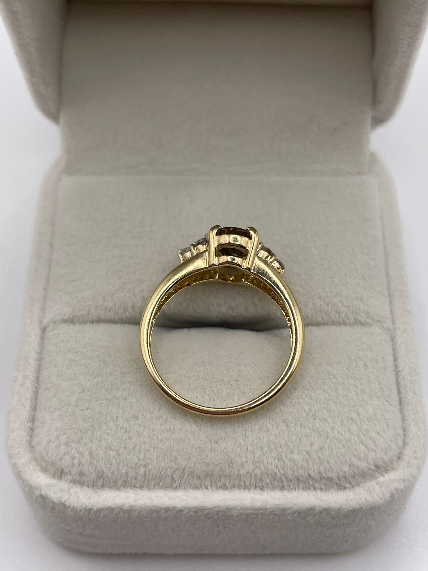 9ct gold quartz and zircon ring