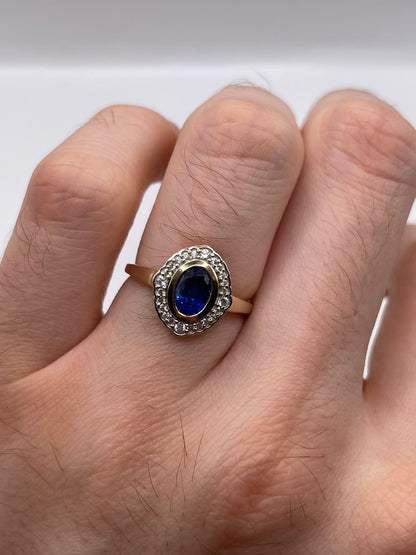 9ct gold kyanite and zircon ring