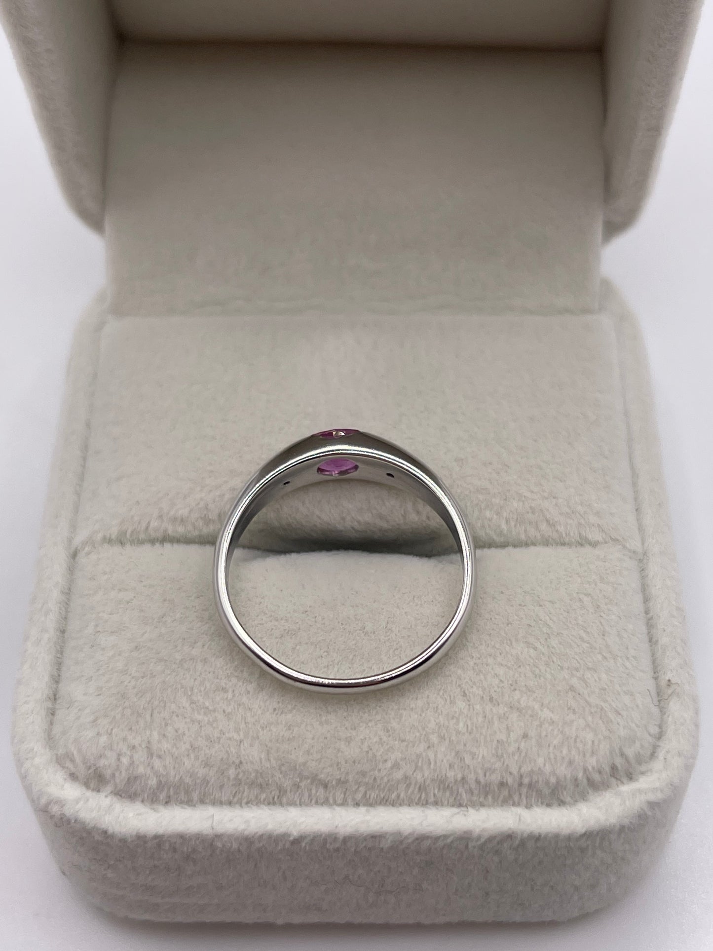 9ct white gold pink sapphire and diamond ring