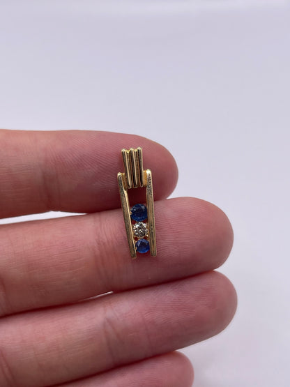 14ct gold sapphire and diamond pendant