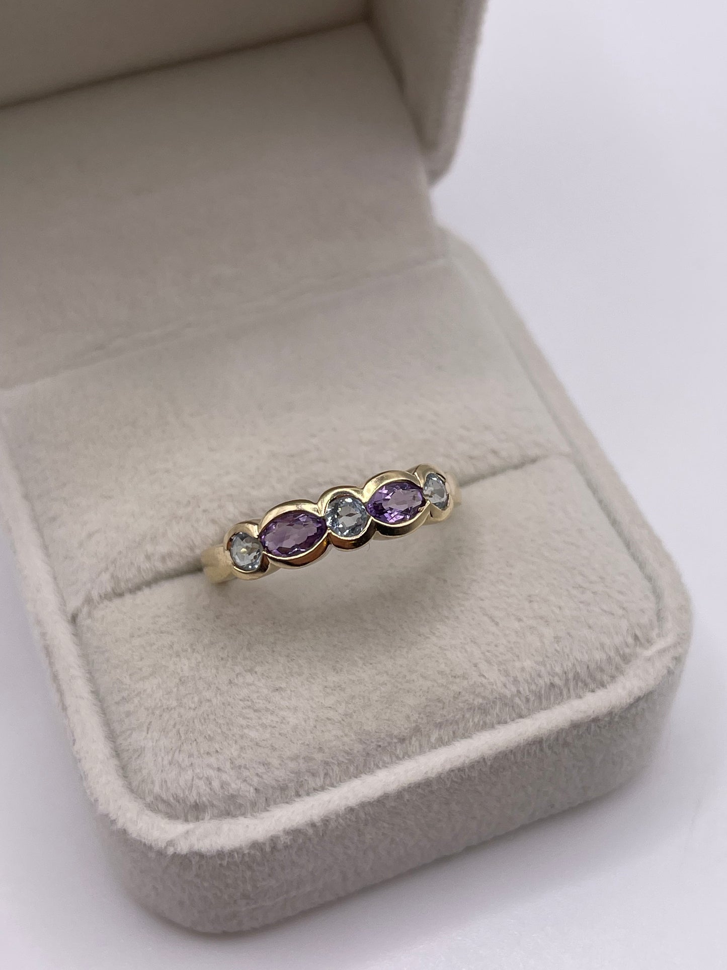 9ct gold amethyst and topaz ring