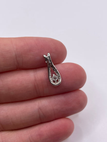 9ct white gold diamond pendant