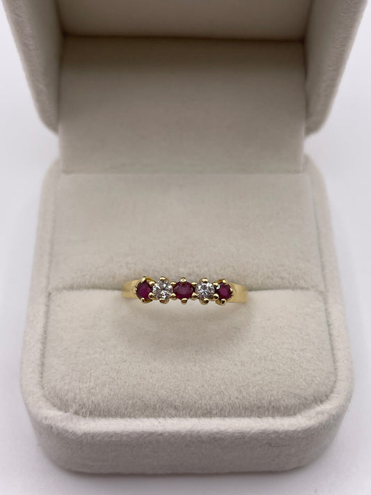 18ct gold ruby and diamond ring