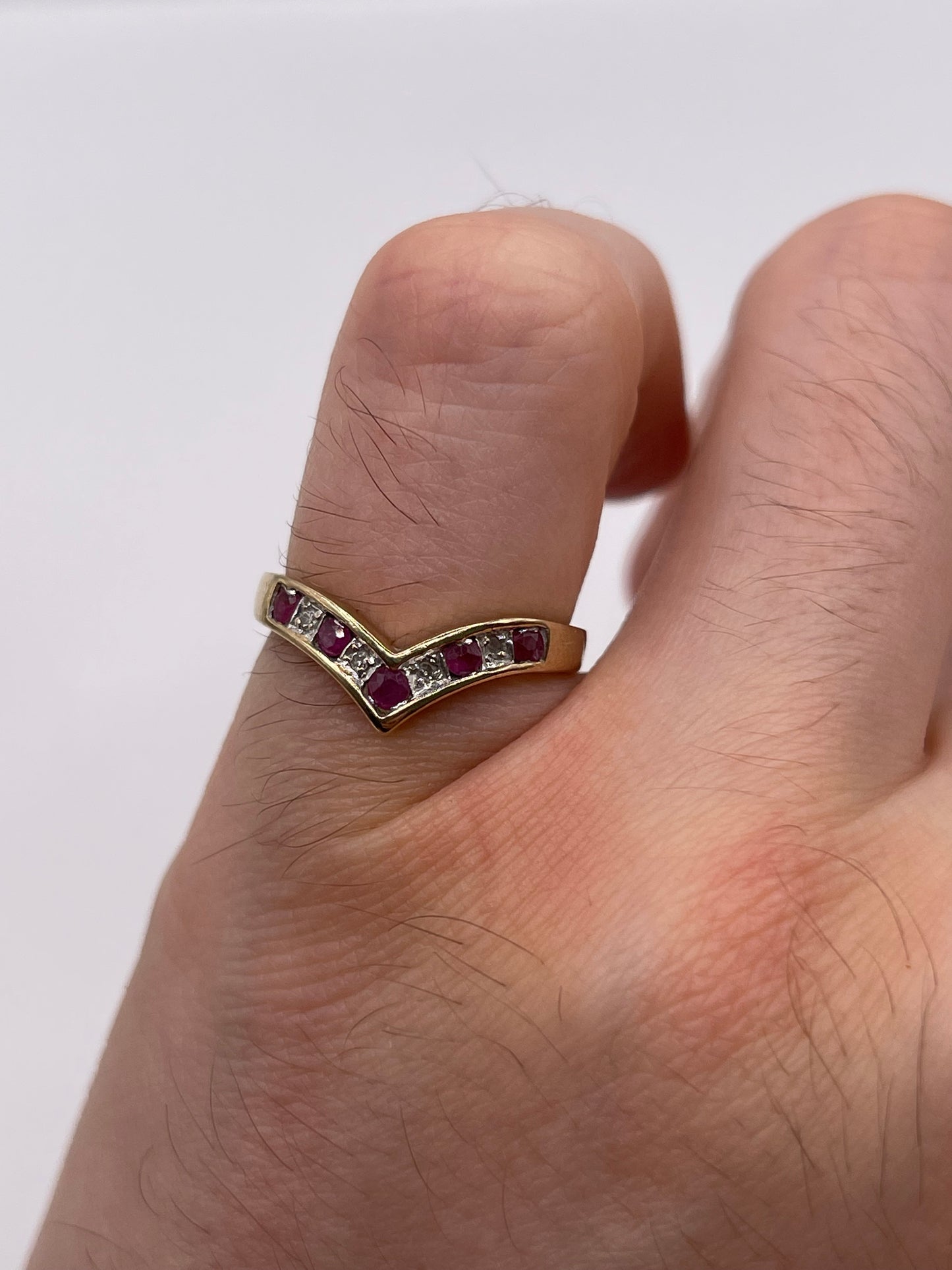 9ct gold ruby and diamond wishbone ring