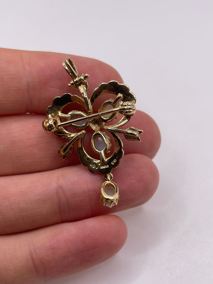9ct gold opal, pearl and diamond pendant / brooch