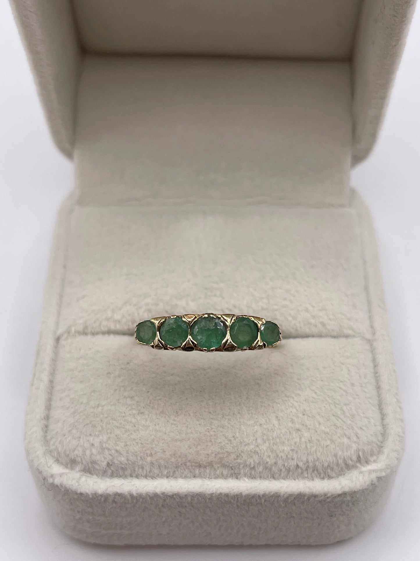 9ct gold emerald ring