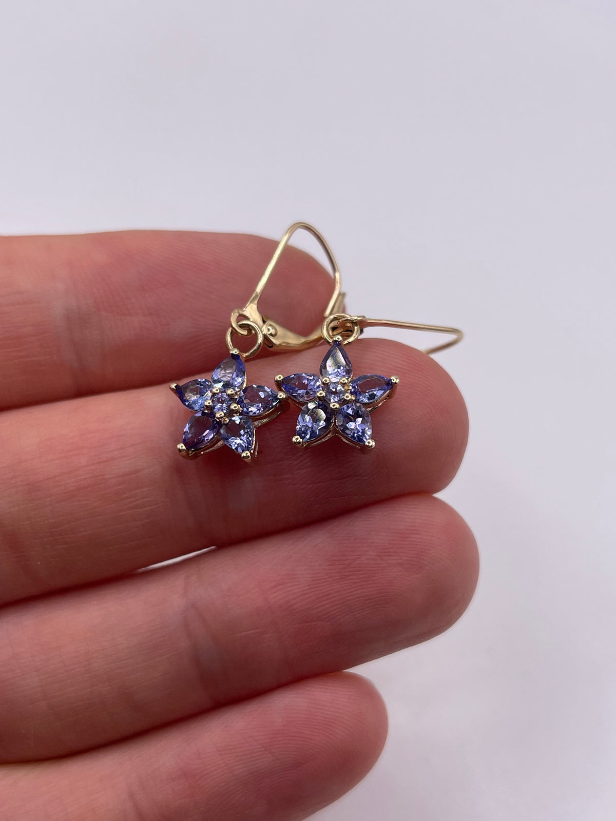 9ct gold tanzanite earrings