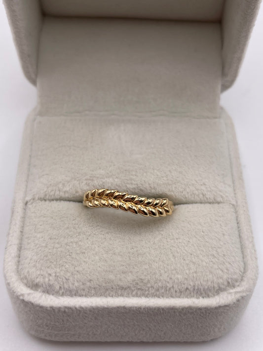 18ct gold ring