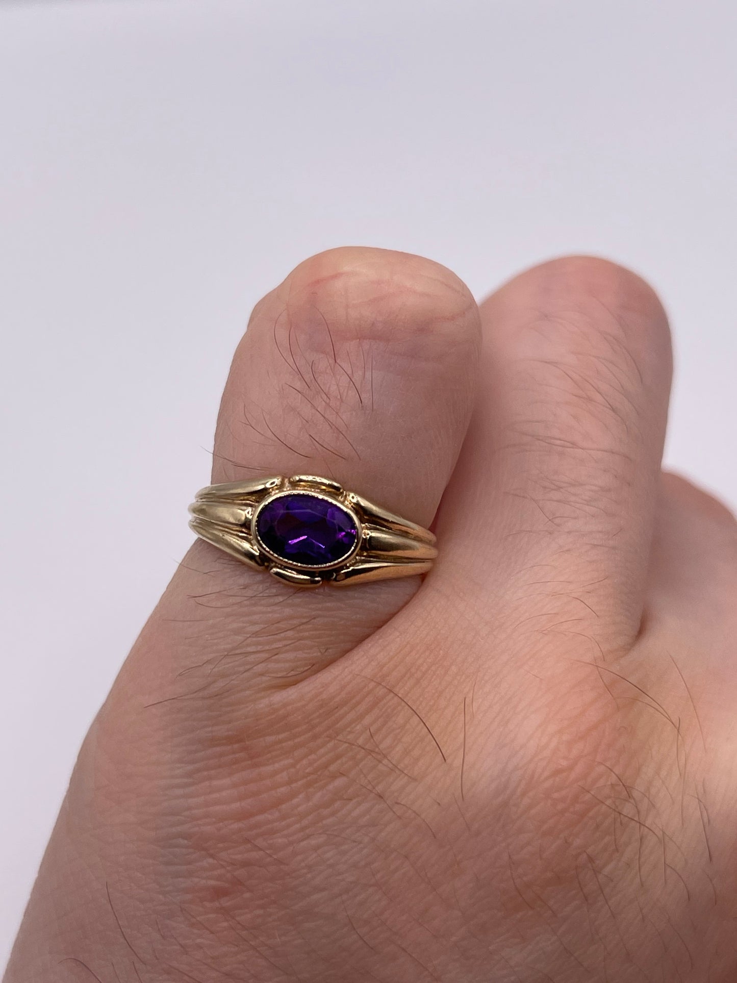 9ct gold amethyst ring