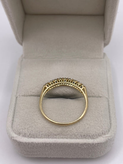 9ct gold tanzanite and diamond ring