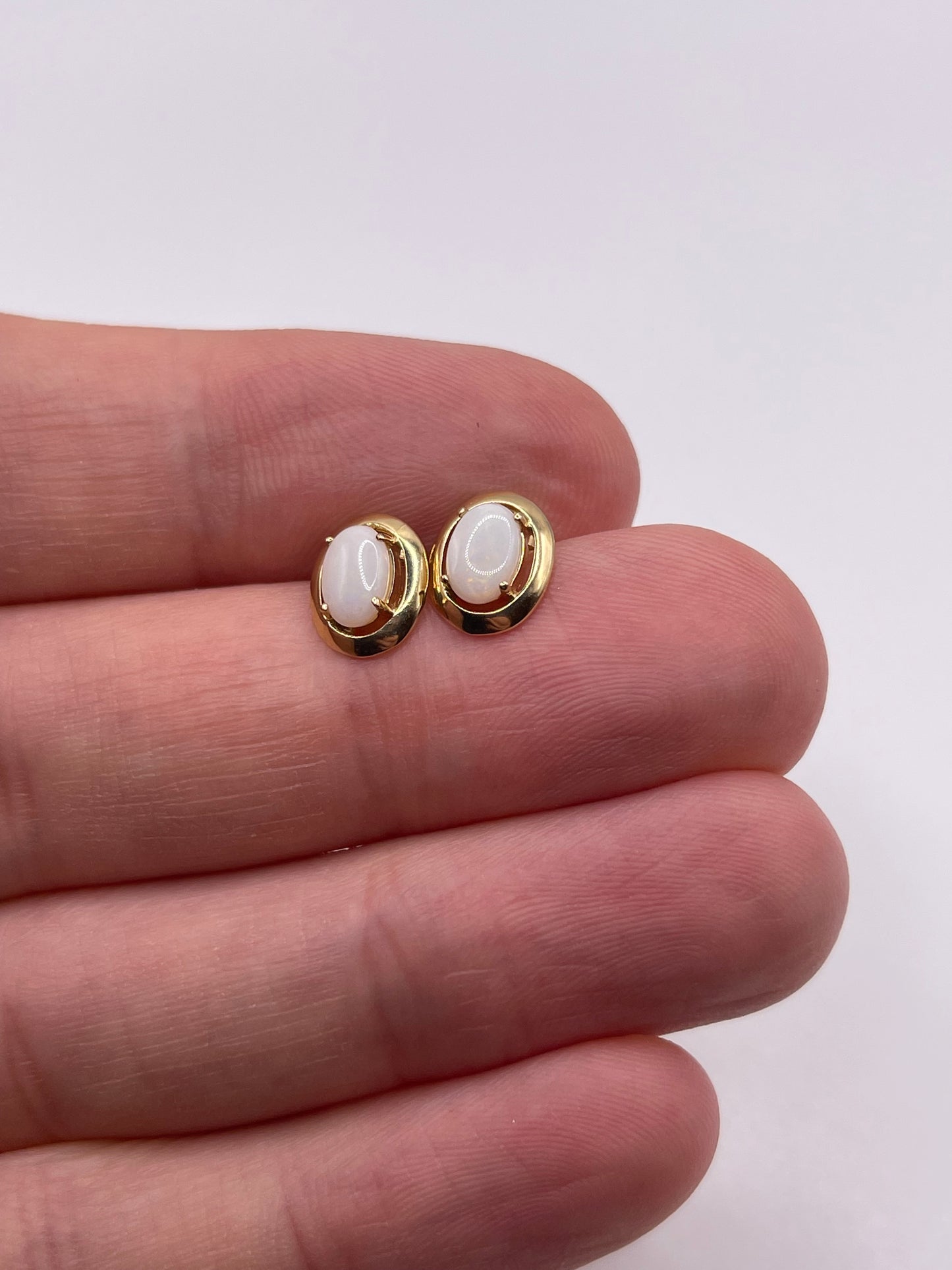 9ct gold opal earrings
