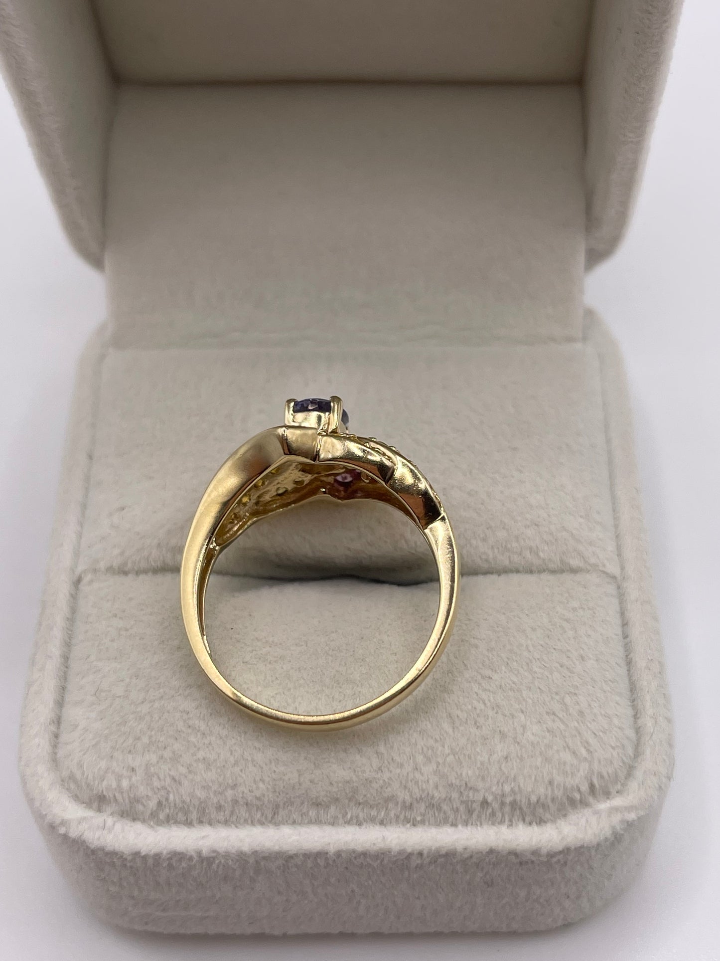 9ct gold sapphire cluster ring