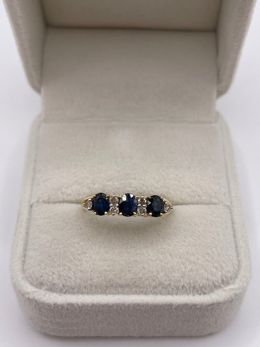 9ct gold sapphire and diamond ring