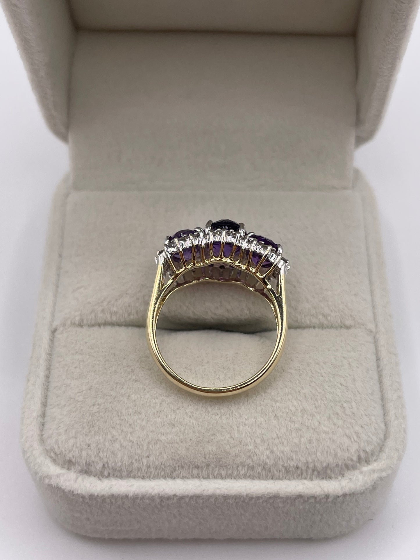 9ct gold amethyst and diamond ring