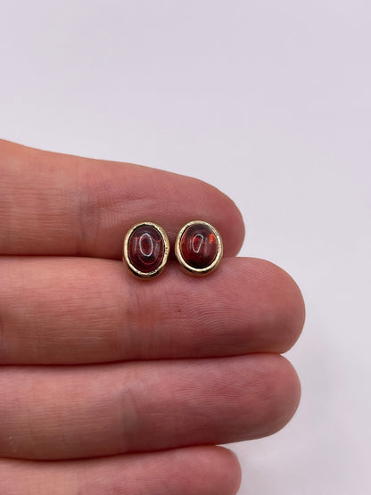 9ct gold cabochon garnet earrings