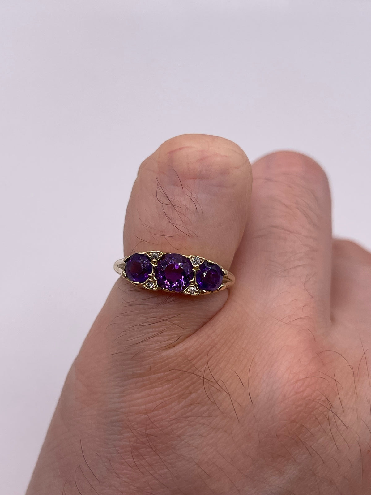 9ct gold amethyst and diamond ring