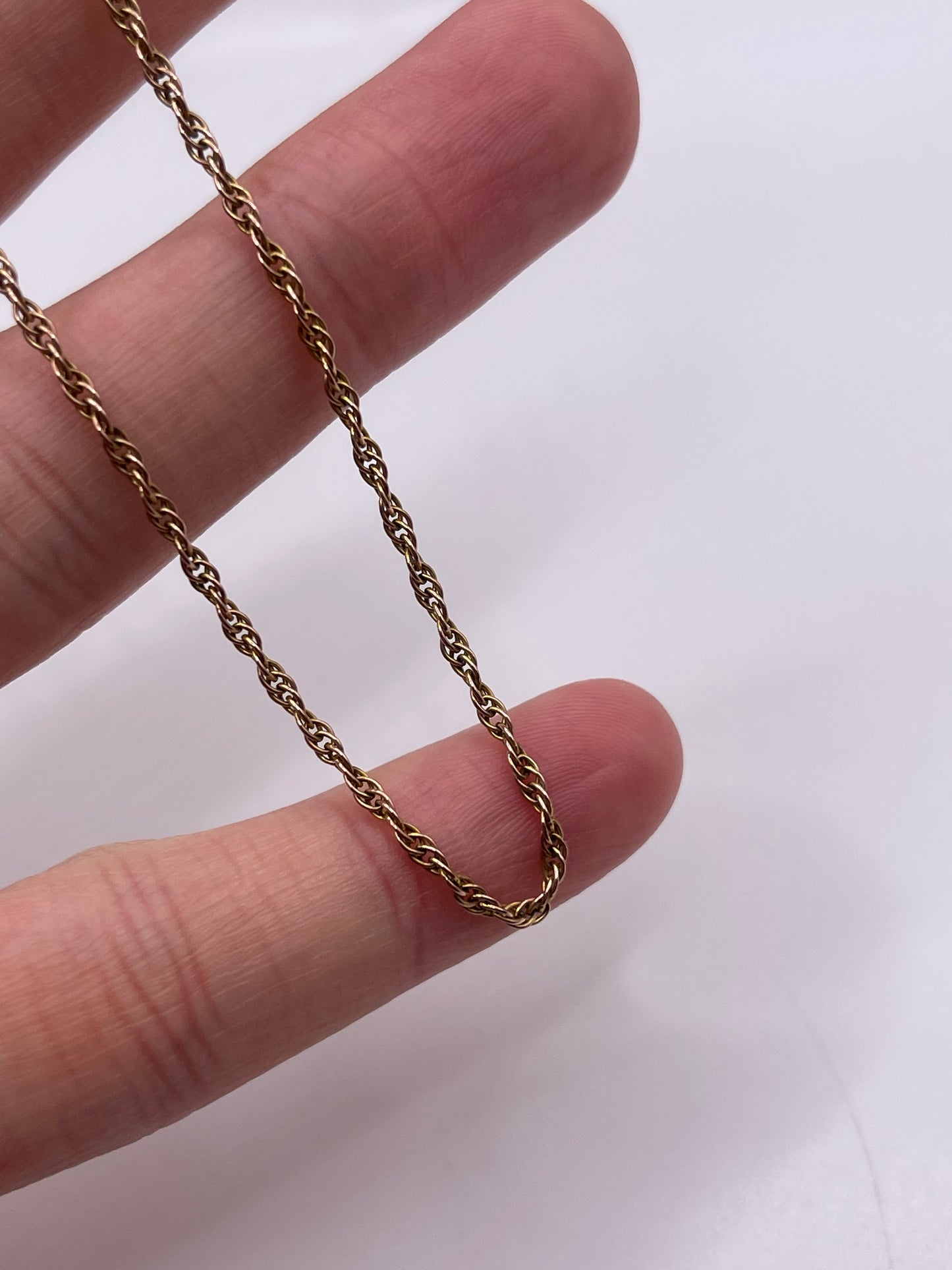 9ct gold chain 83