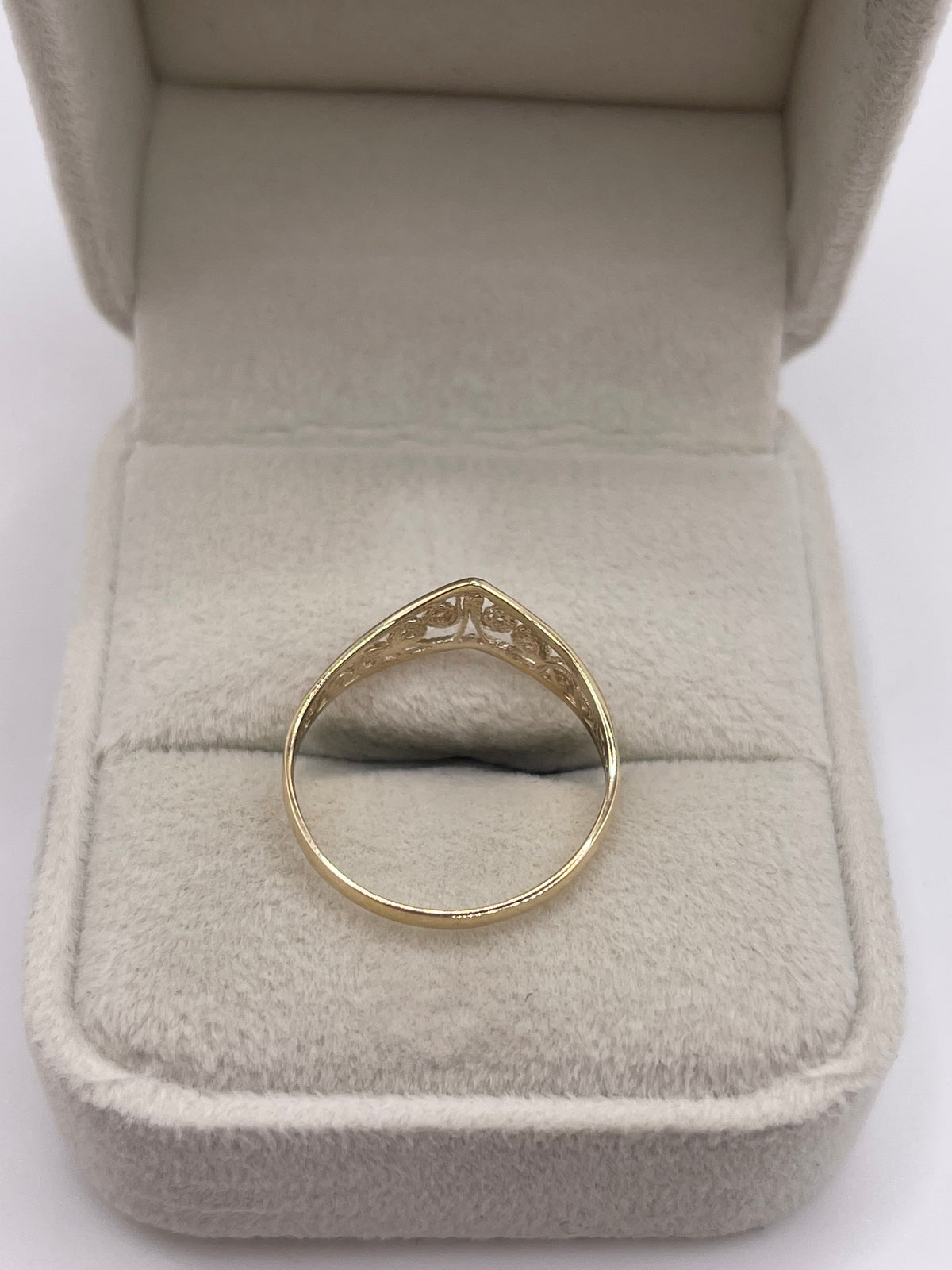 9ct gold wishbone ring