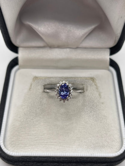 9ct white gold tanzanite and zircon ring