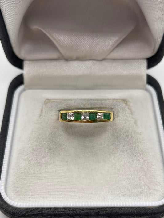 18ct gold emerald and cz ring