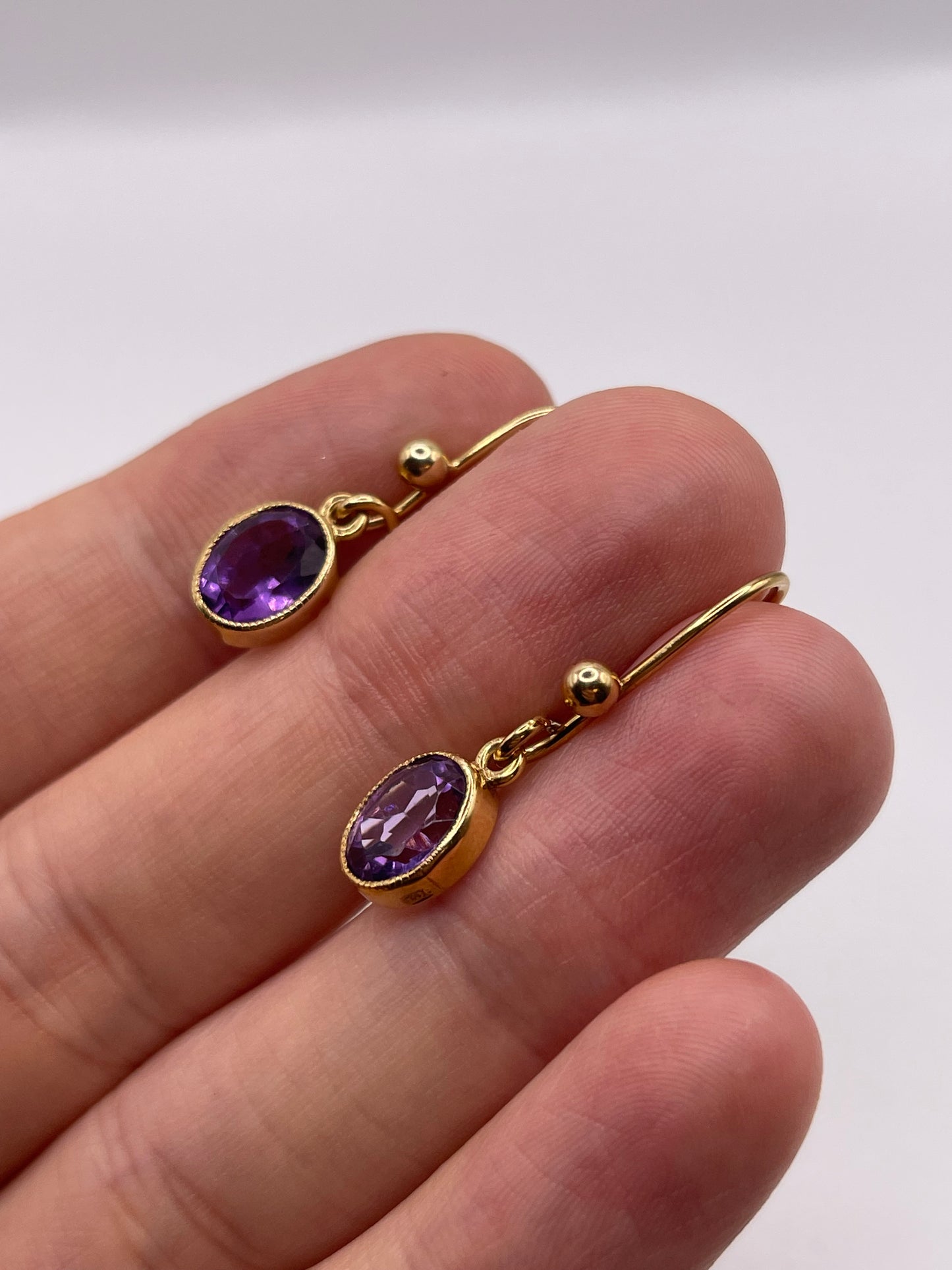 9ct gold amethyst earrings