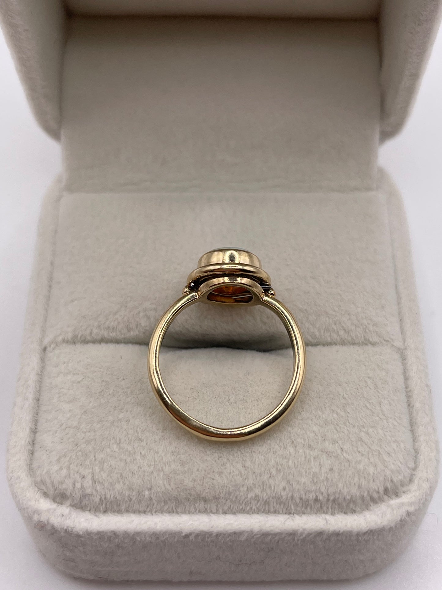 9ct gold opal ring