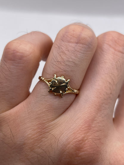 9ct gold clover ring