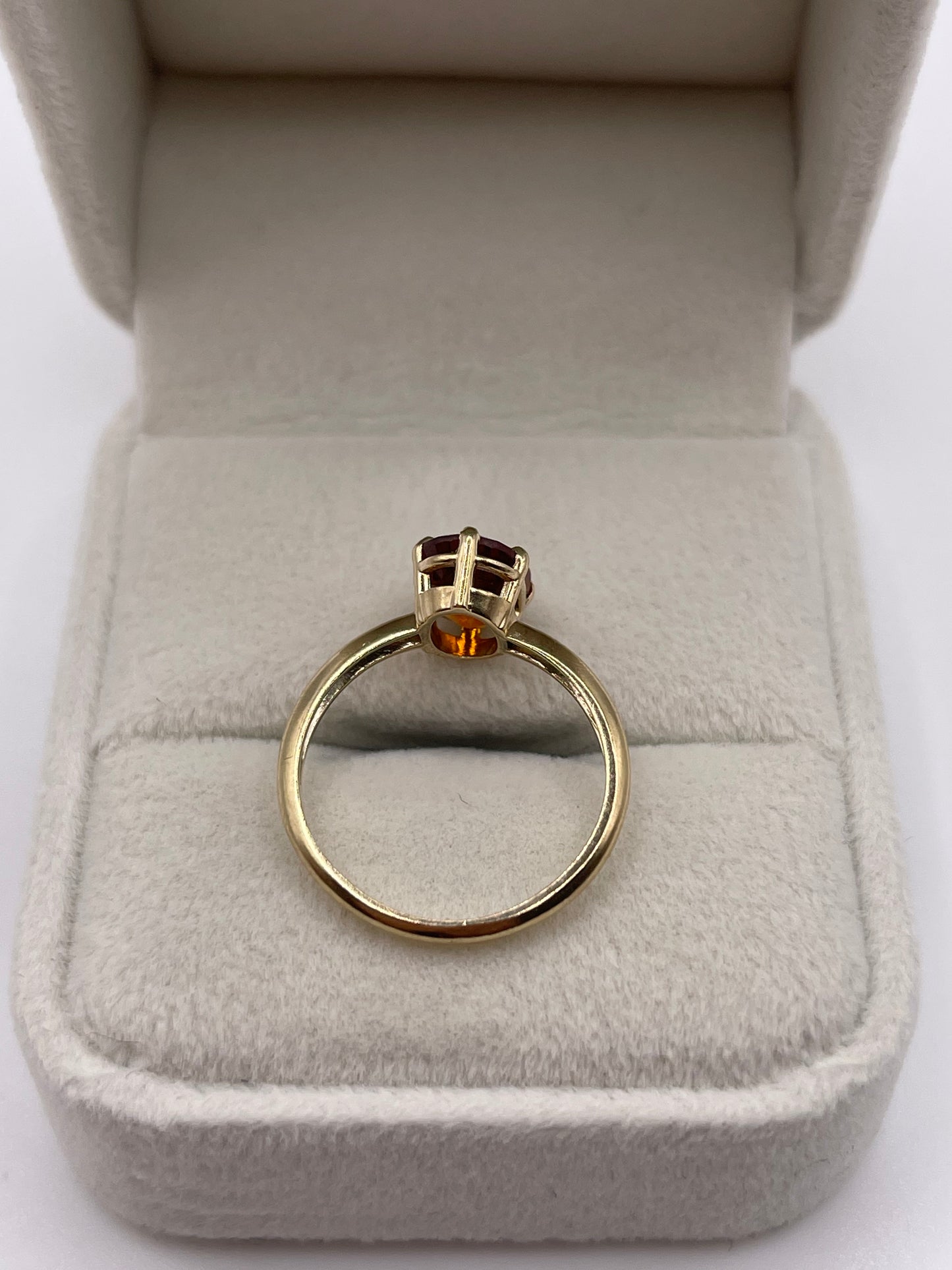 9ct gold citrine ring