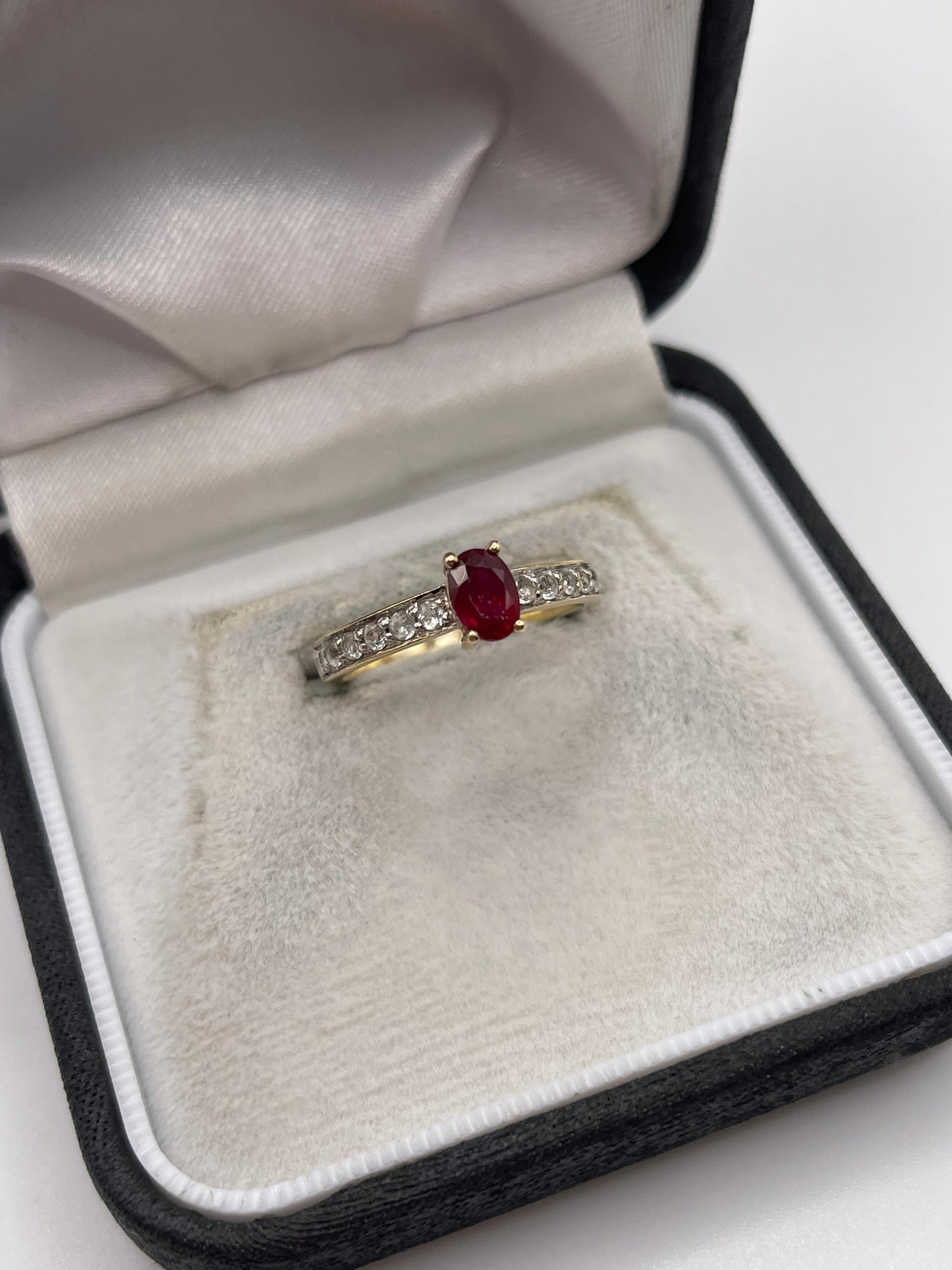 9ct gold ruby and zircon ring