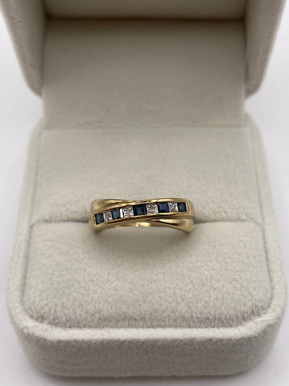9ct gold sapphire and diamond ring