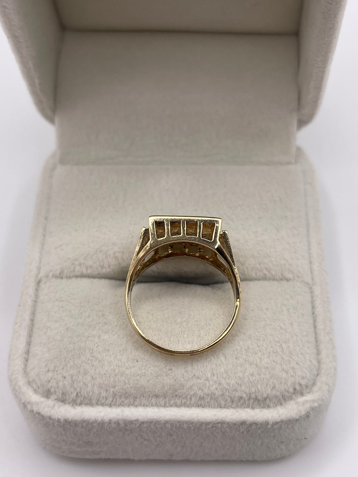 9ct gold turquoise signet ring