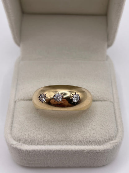 Heavy 9ct gold cz donut gypsy ring