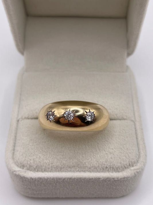 Heavy 9ct gold cz donut gypsy ring
