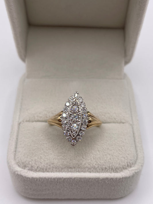 9ct gold cz navette ring