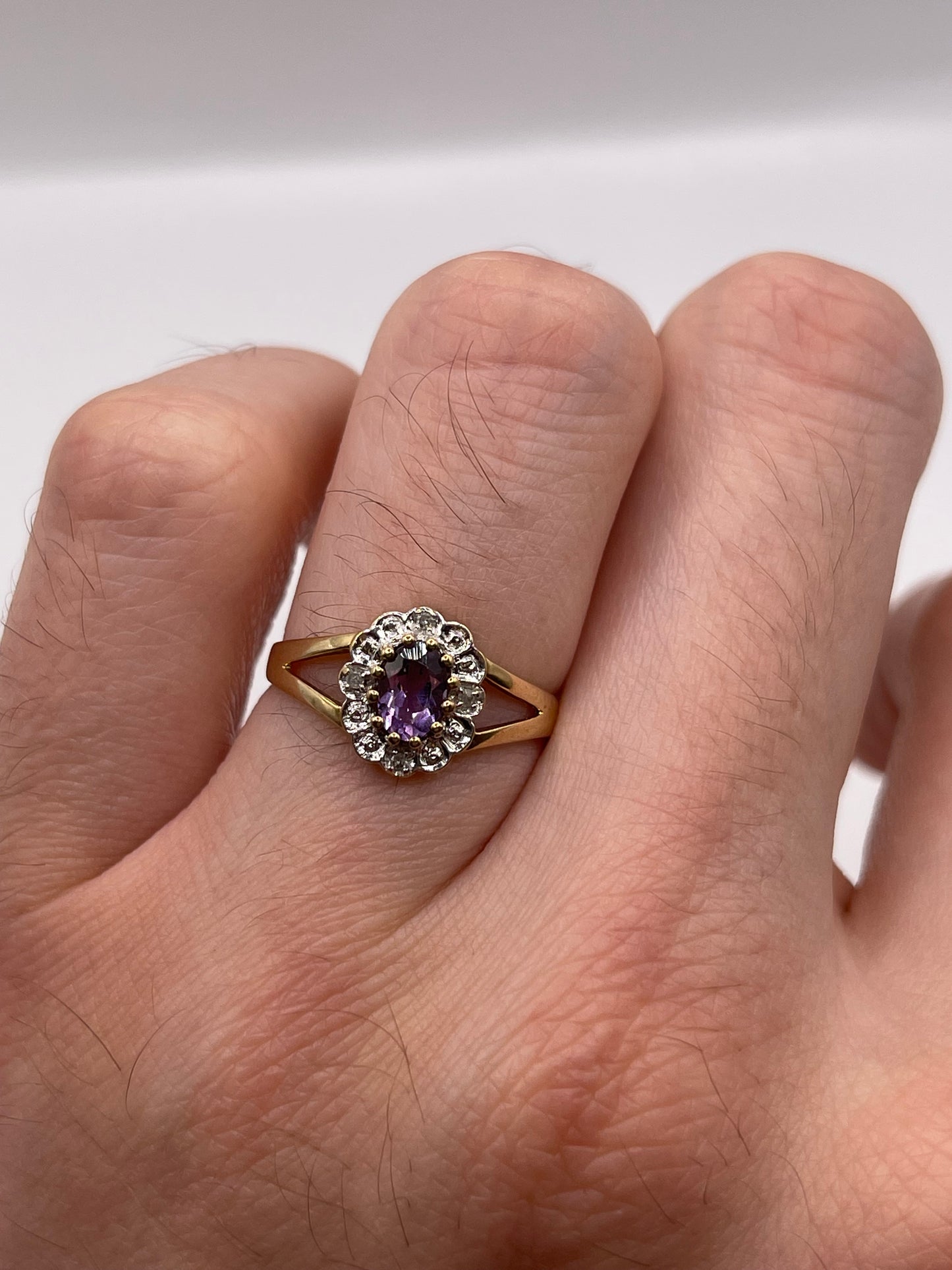 9ct gold amethyst and diamond ring