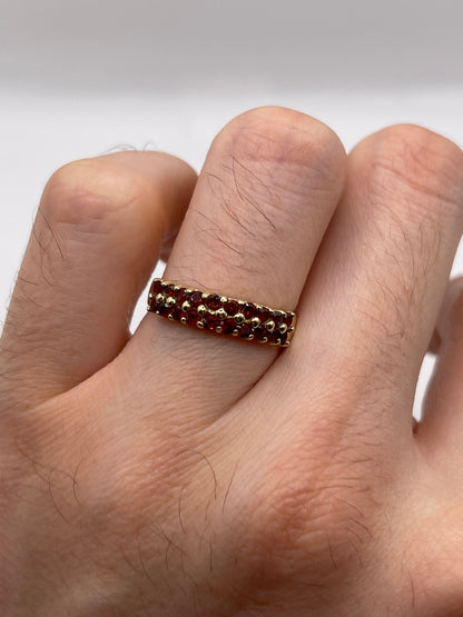 9ct gold garnet cluster ring