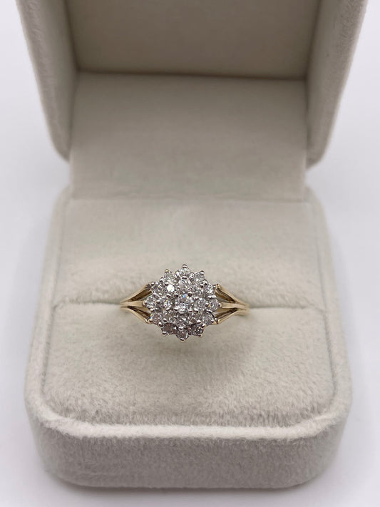 9ct gold diamond cluster ring