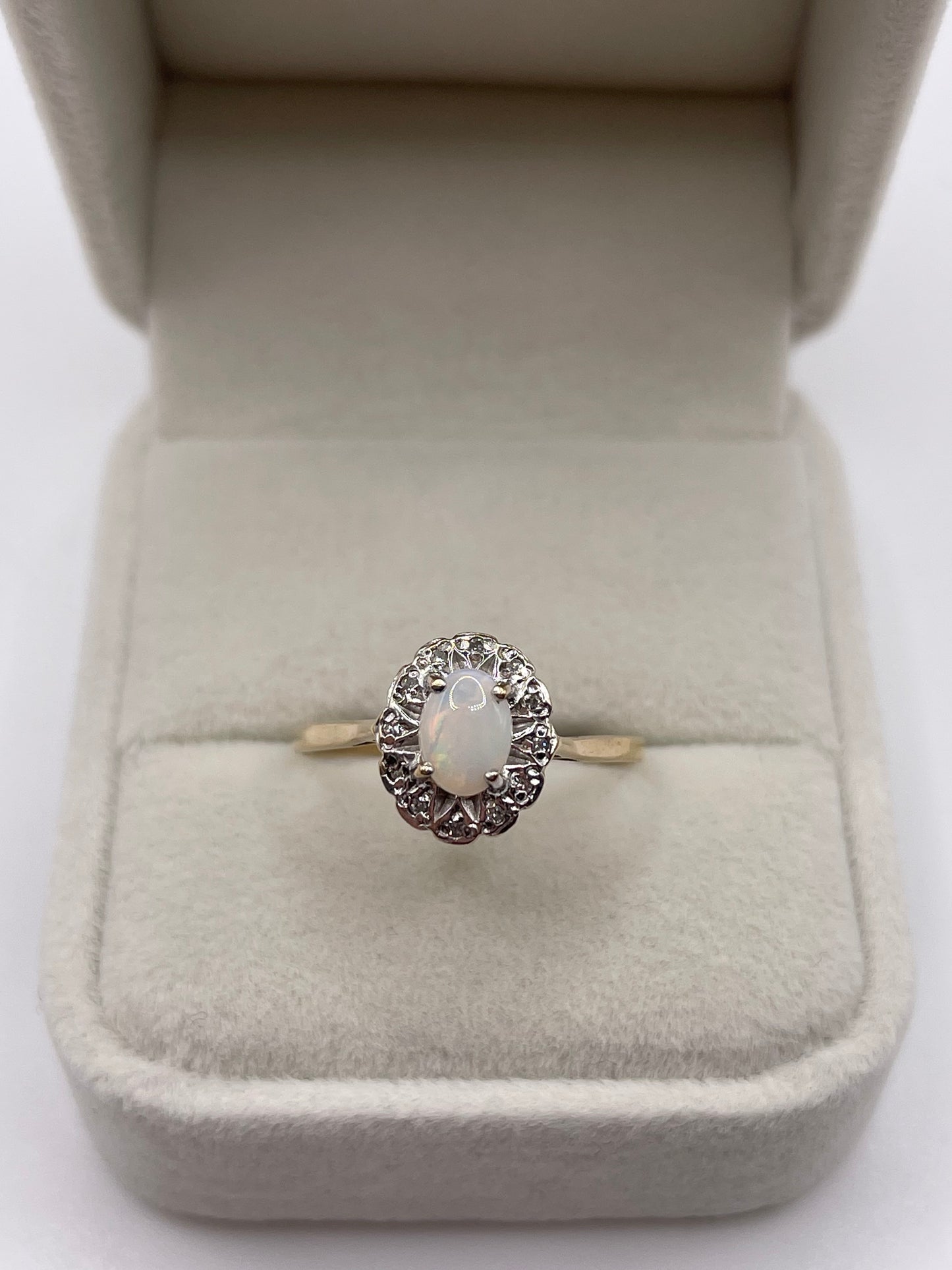9ct gold opal and diamond ring