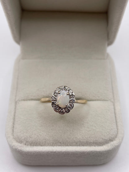 9ct gold opal and diamond ring