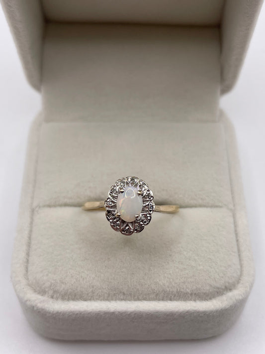 9ct gold opal and diamond ring