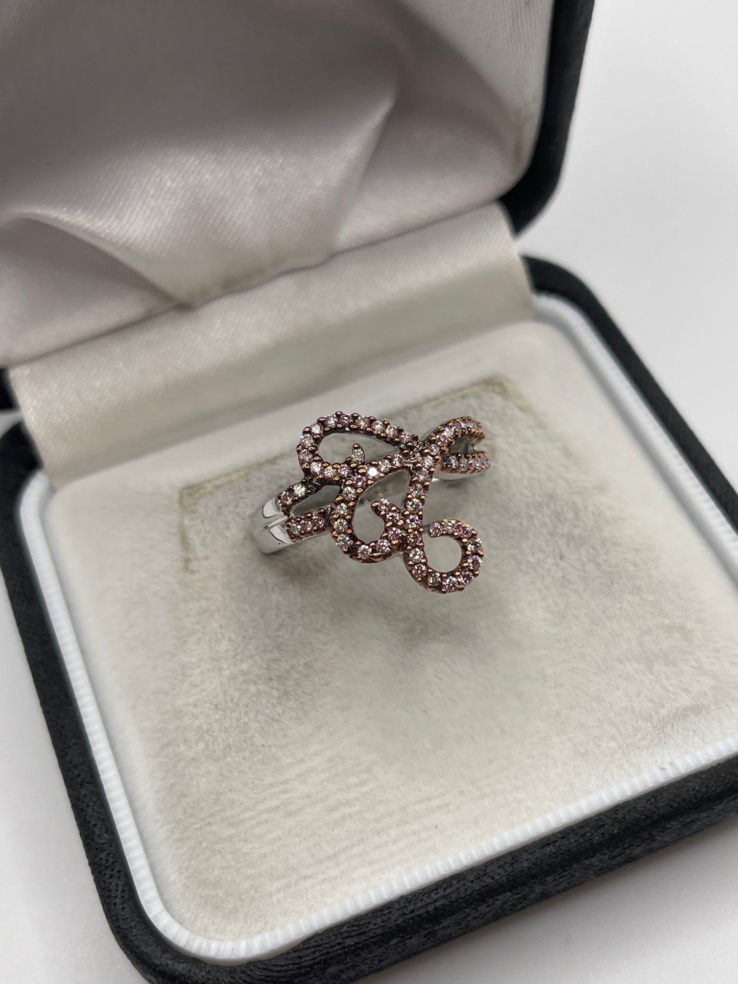 9ct white gold pink diamond cluster ring