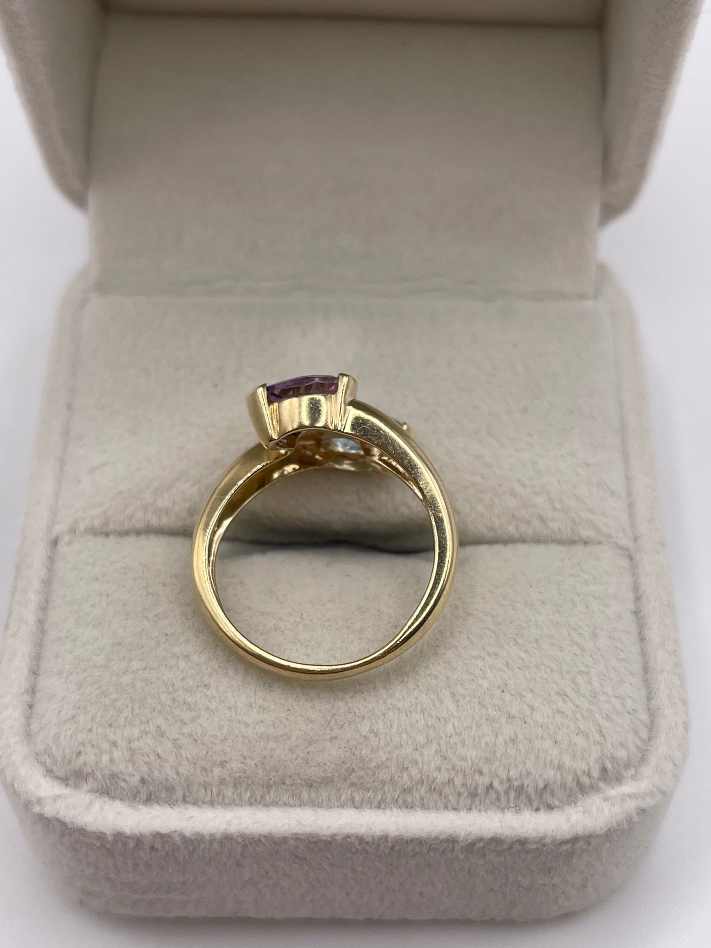 9ct gold amethyst and topaz ring