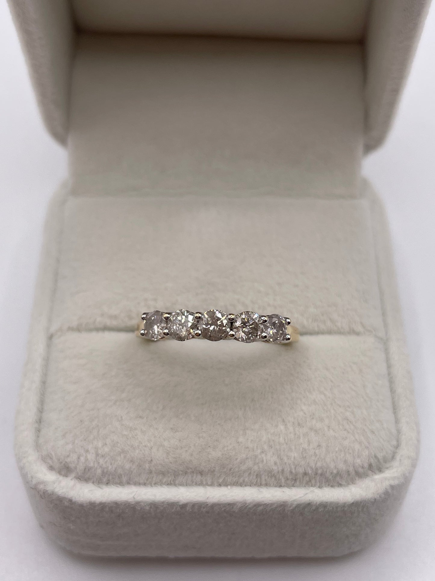9ct gold 1ct diamond ring