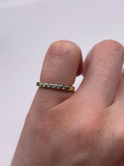 9ct gold diamond ring