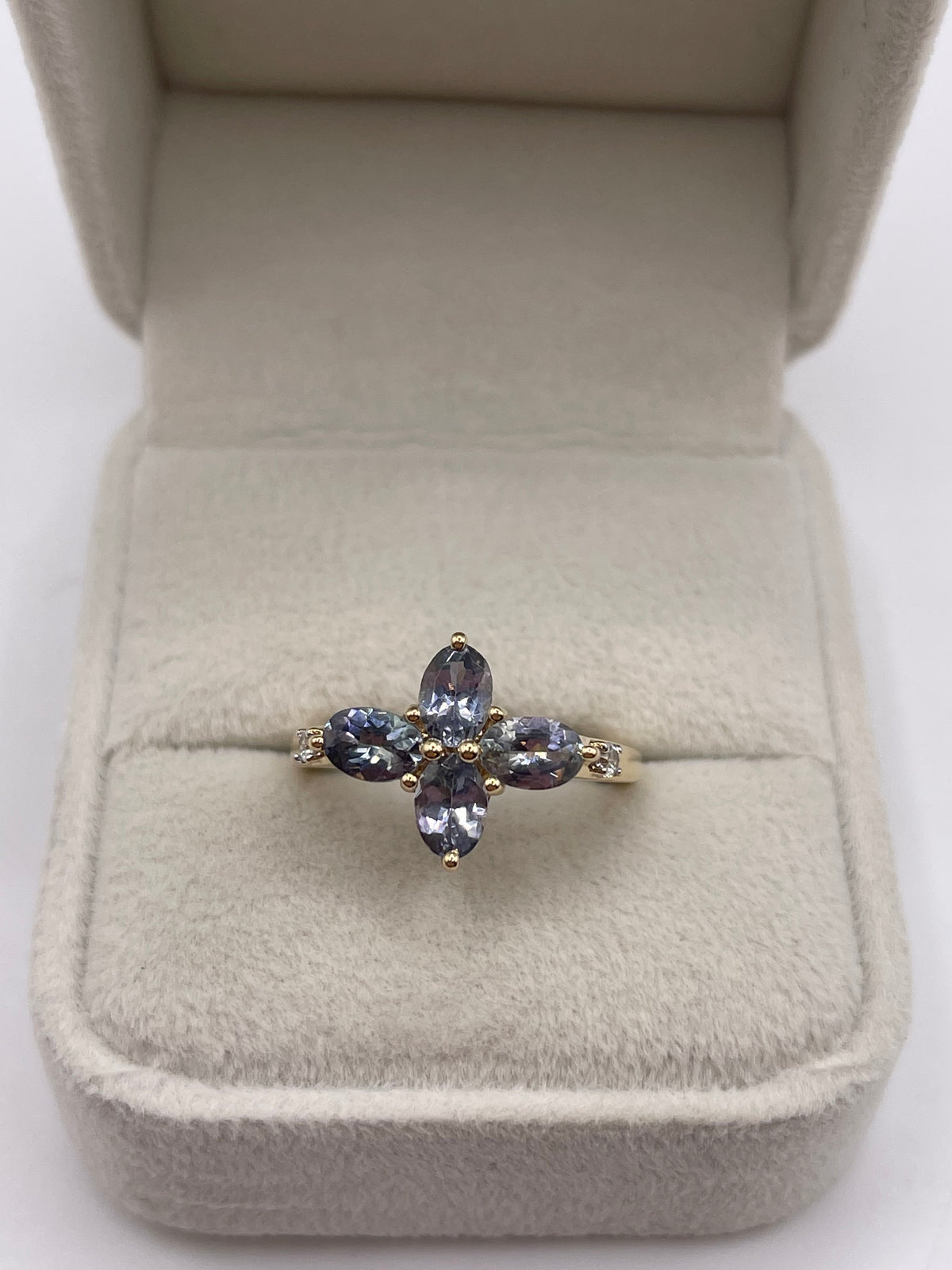 9ct gold tanzanite and zircon ring
